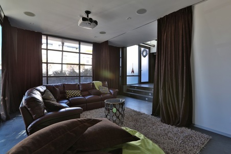 Enlarge photo 45