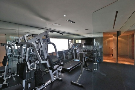 Enlarge photo 36