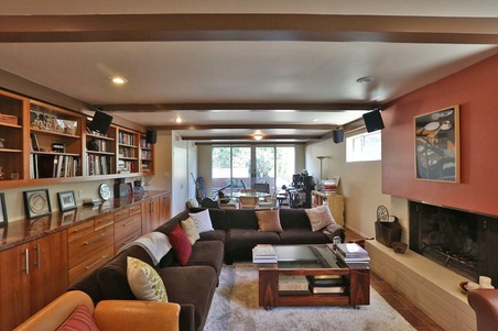 Enlarge photo 12