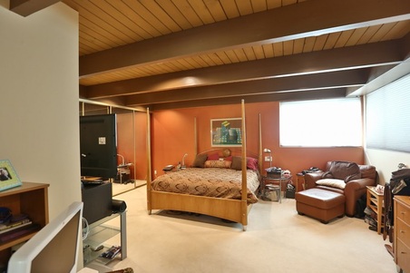 Enlarge photo 48
