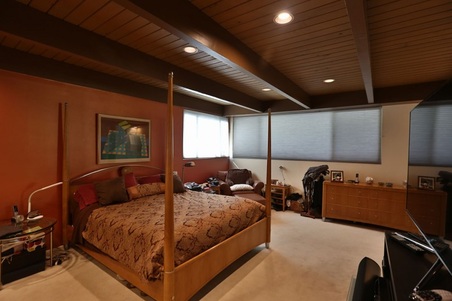 Enlarge photo 51