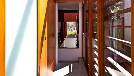 Enlarge photo 47