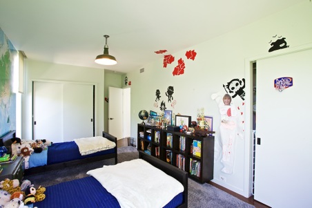 Enlarge photo 52