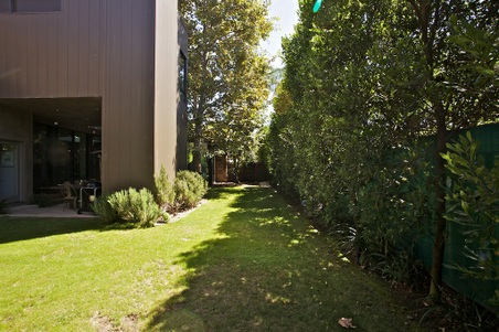 Enlarge photo 106