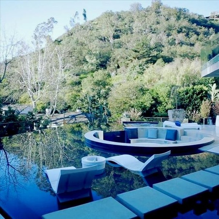Enlarge photo 43