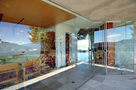 Enlarge photo 24