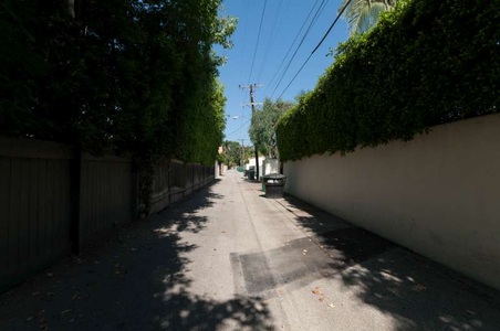 Enlarge photo 77