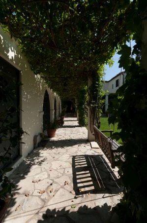 Enlarge photo 95