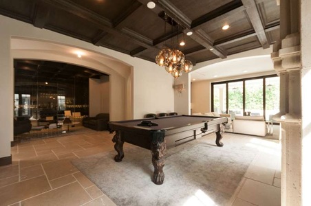 Enlarge photo 92