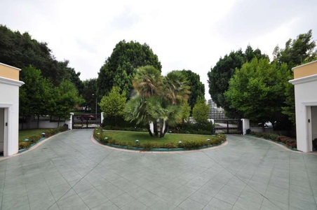 Enlarge photo 5