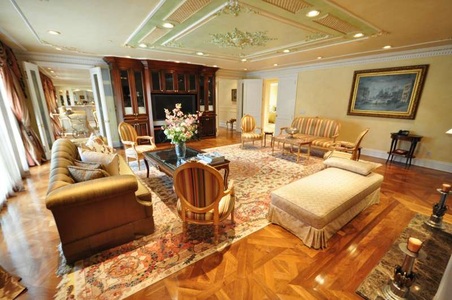 Enlarge photo 23
