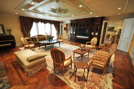 Enlarge photo 24
