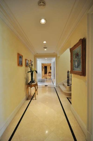 Enlarge photo 40