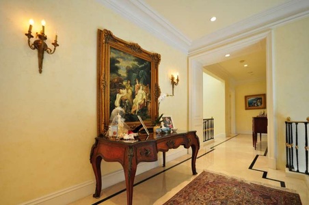 Enlarge photo 43