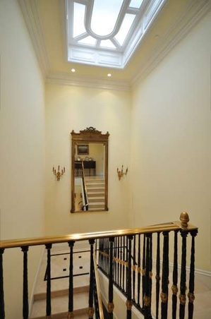 Enlarge photo 47