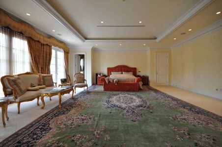 Enlarge photo 52