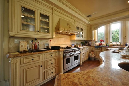 Enlarge photo 26