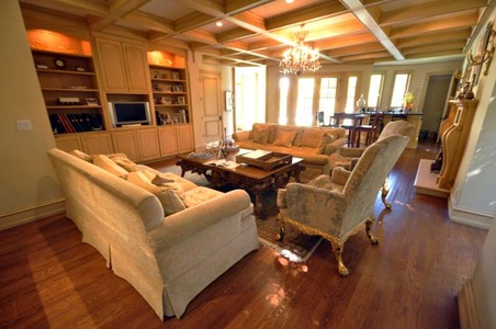 Enlarge photo 38