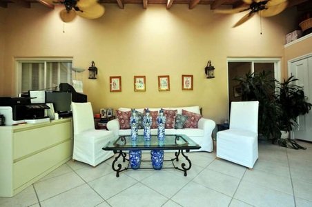 Enlarge photo 77