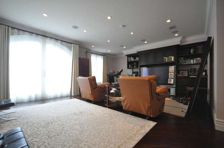 Enlarge photo 39
