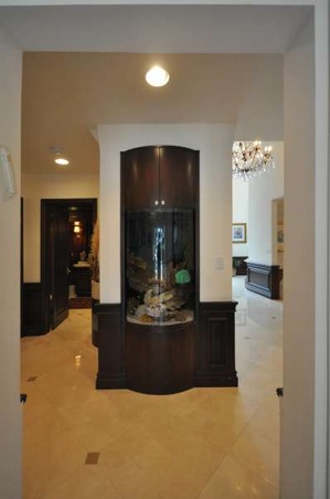 Enlarge photo 47