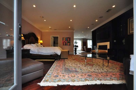 Enlarge photo 55