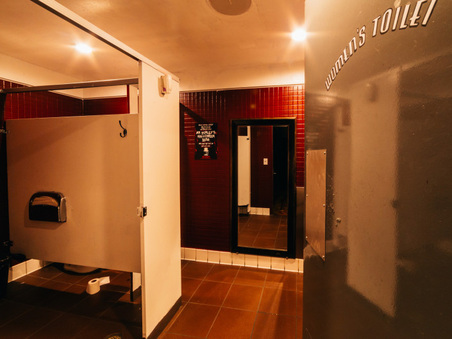 Enlarge photo 22