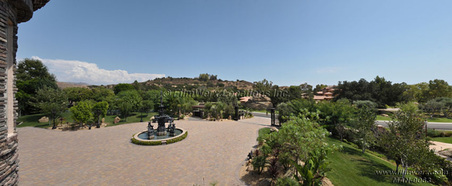 Enlarge photo 22