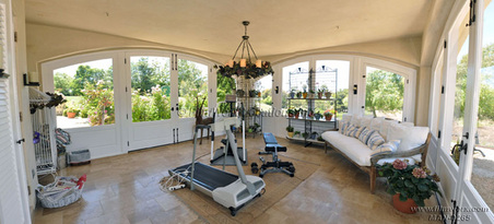 Enlarge photo 48