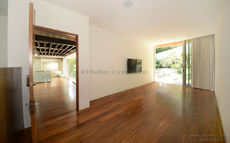 Enlarge photo 46