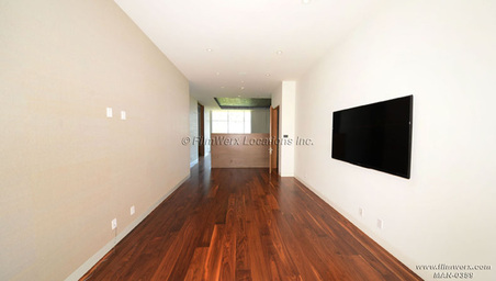 Enlarge photo 47