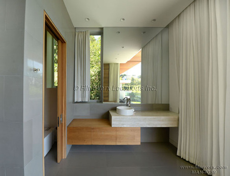Enlarge photo 52