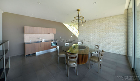 Enlarge photo 93