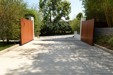 Enlarge photo 112