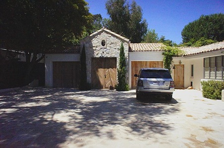 Enlarge photo 9