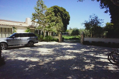 Enlarge photo 12