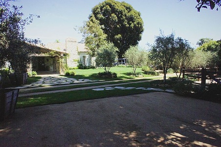 Enlarge photo 17