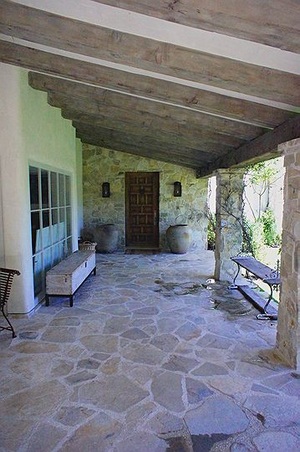 Enlarge photo 21