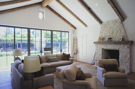 Enlarge photo 34