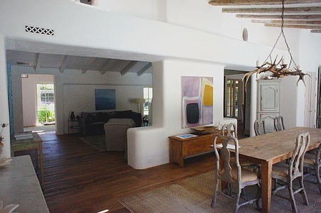 Enlarge photo 52
