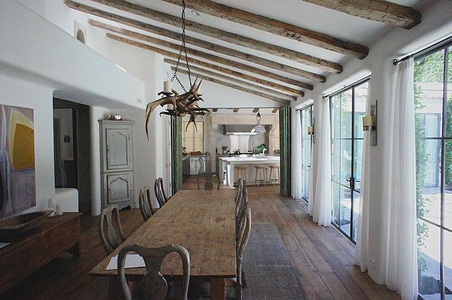 Enlarge photo 54