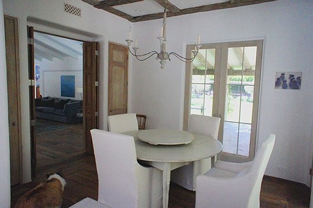 Enlarge photo 64