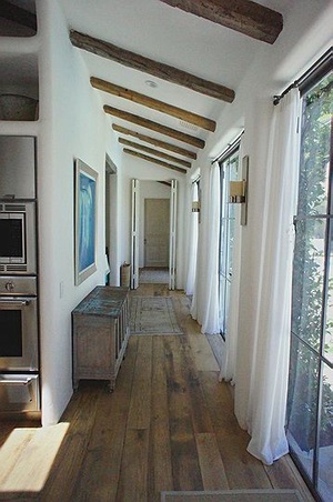 Enlarge photo 67