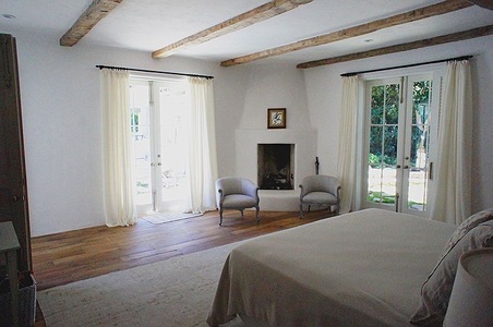 Enlarge photo 83