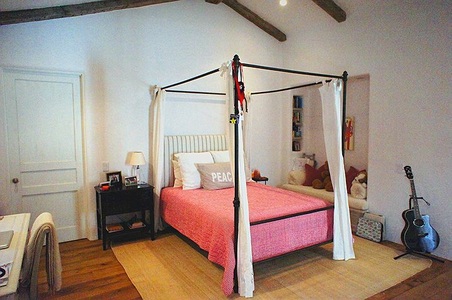 Enlarge photo 104