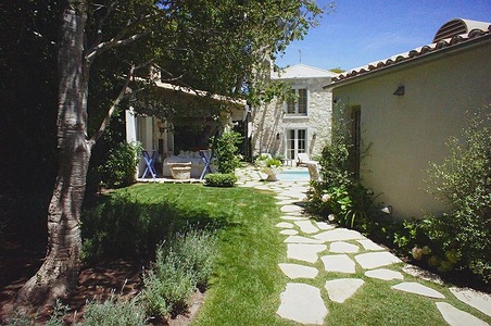 Enlarge photo 120