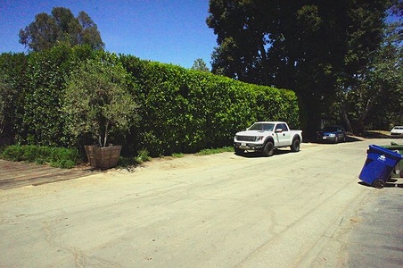 Enlarge photo 138