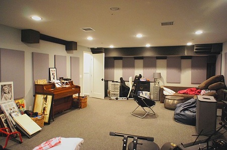 Enlarge photo 49