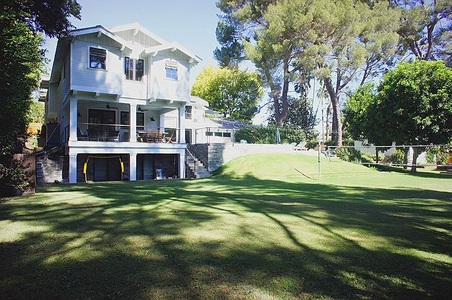 Enlarge photo 84