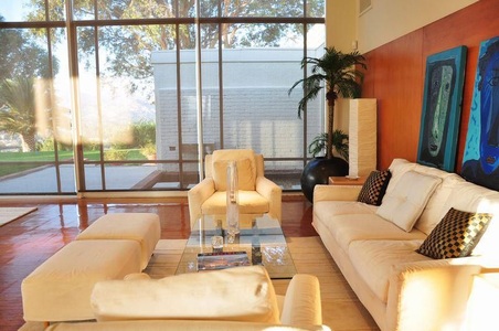 Enlarge photo 35